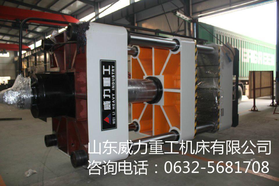 YQ32-500吨三梁四柱液压机